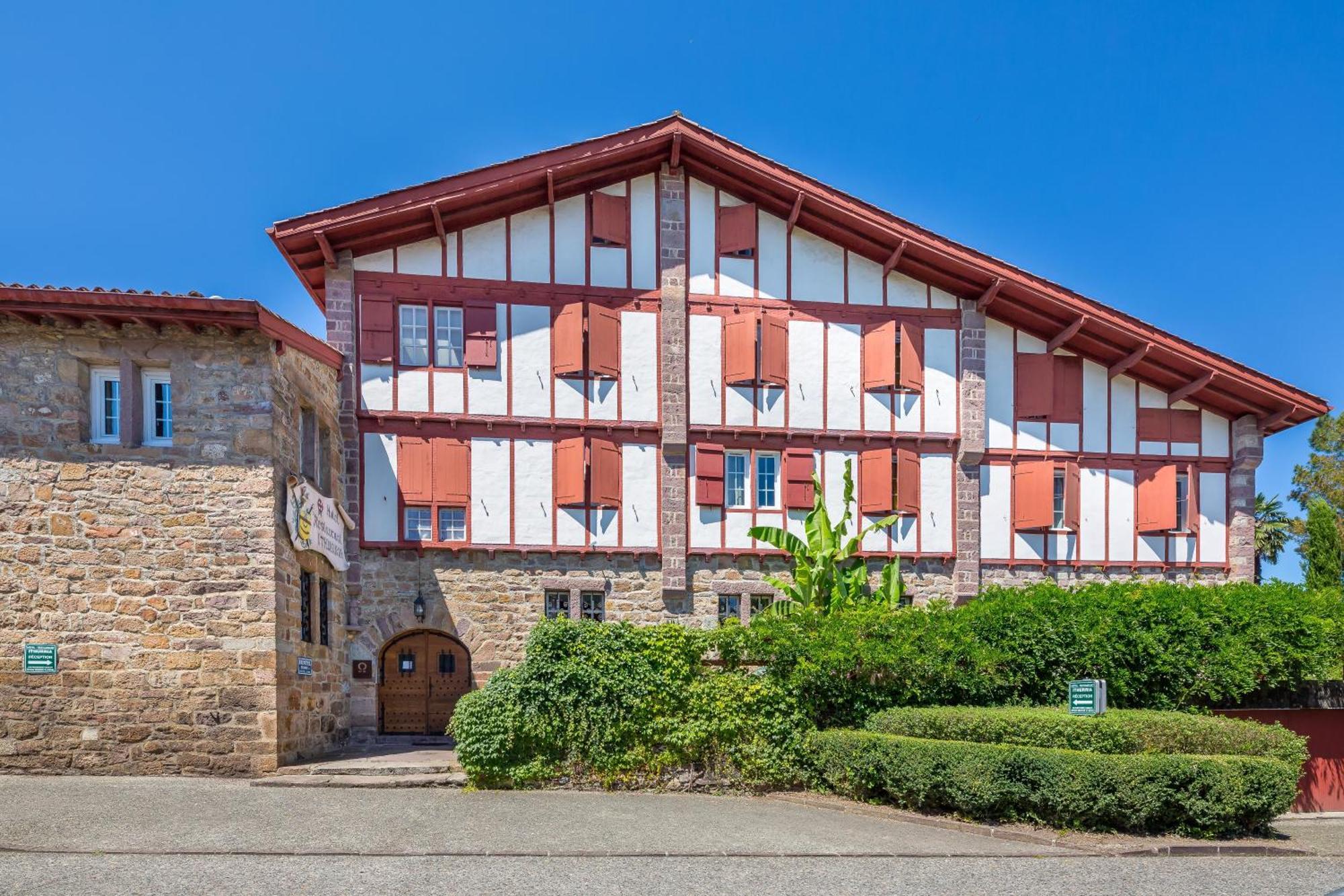 Hotel Ithurria - Teritoria Ainhoa Luaran gambar