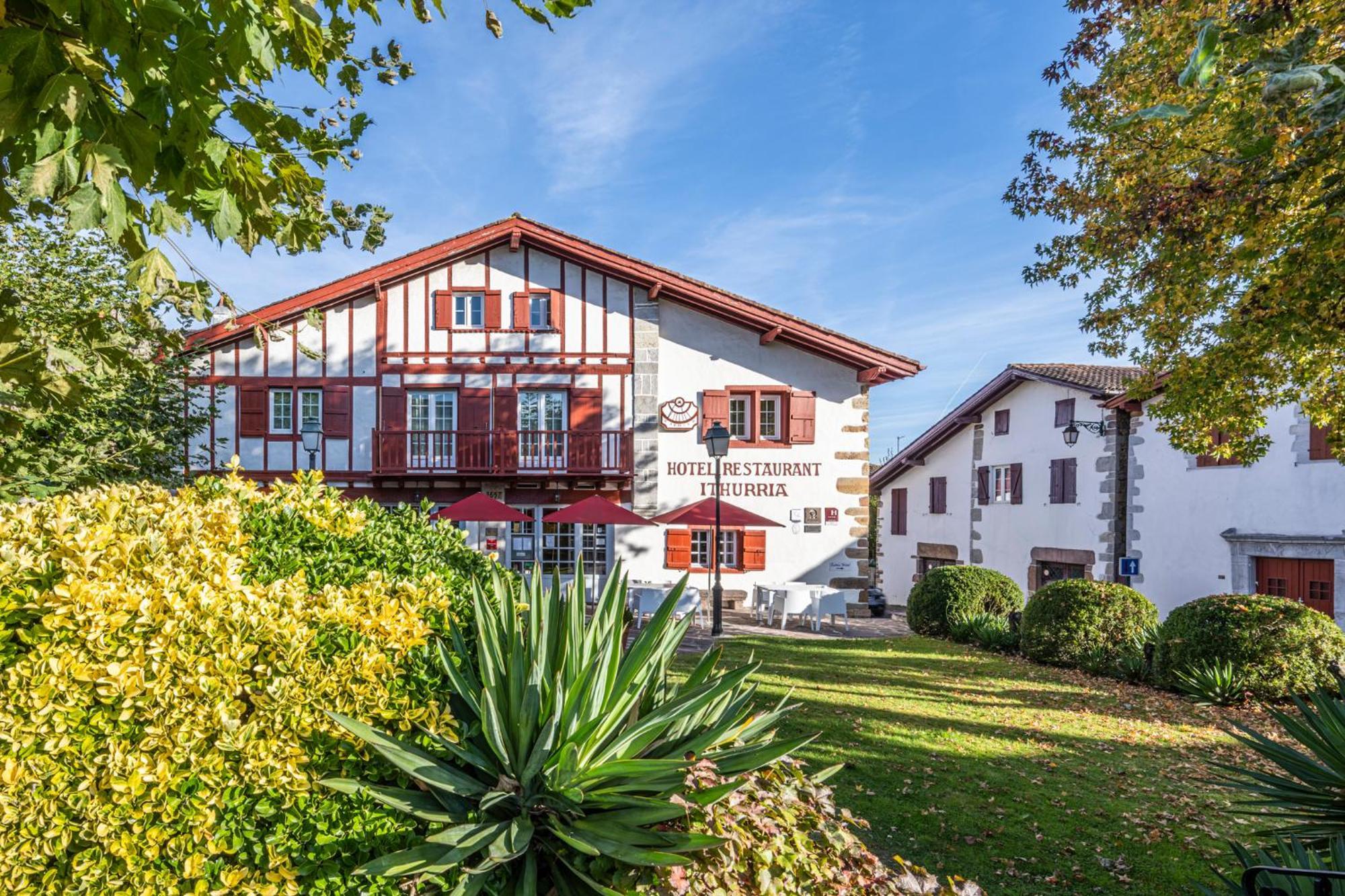 Hotel Ithurria - Teritoria Ainhoa Luaran gambar