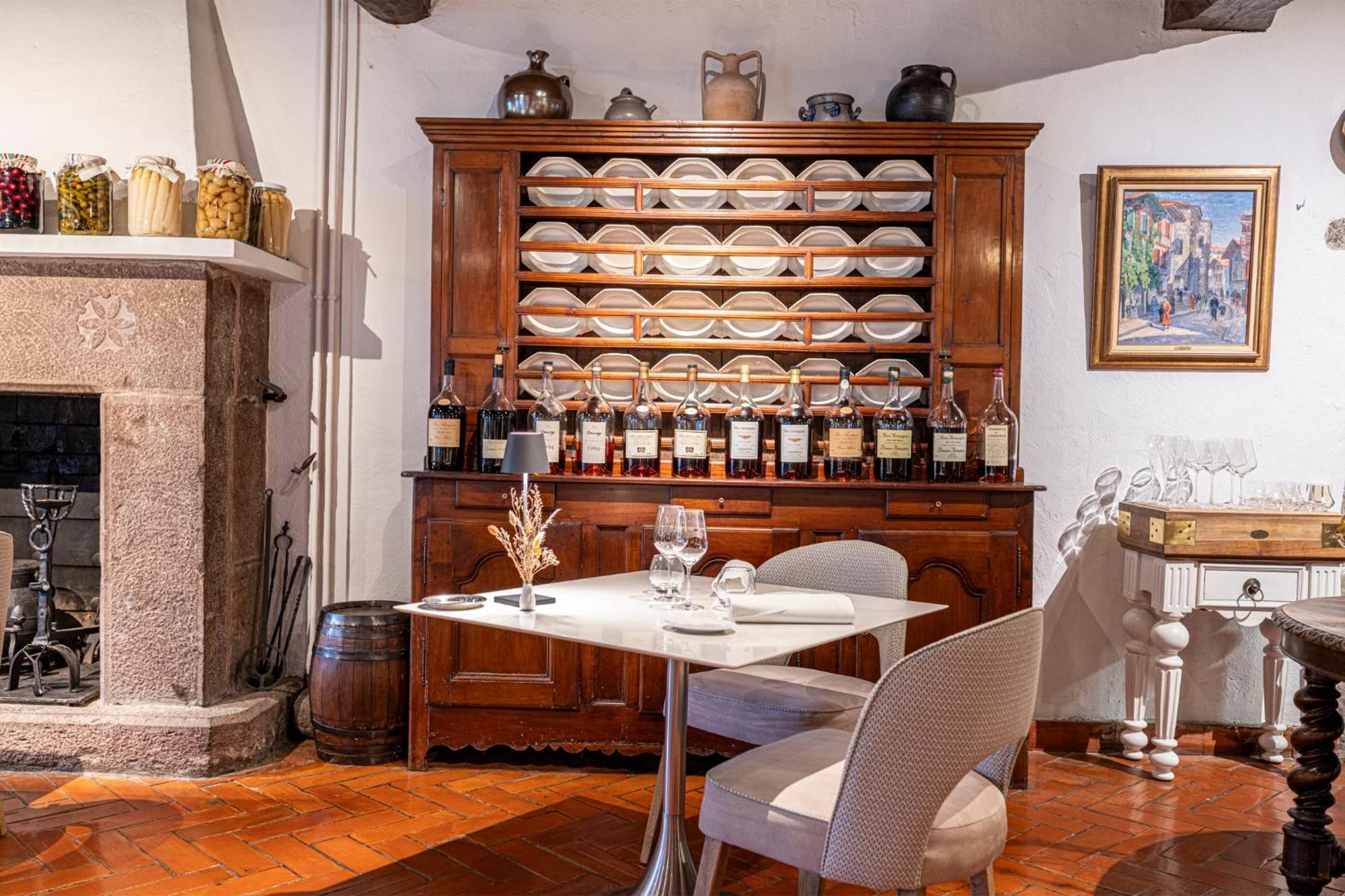 Hotel Ithurria - Teritoria Ainhoa Luaran gambar